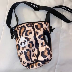 Hydrojug Sleeve - Pink Leopard (Holley Gabrielle)